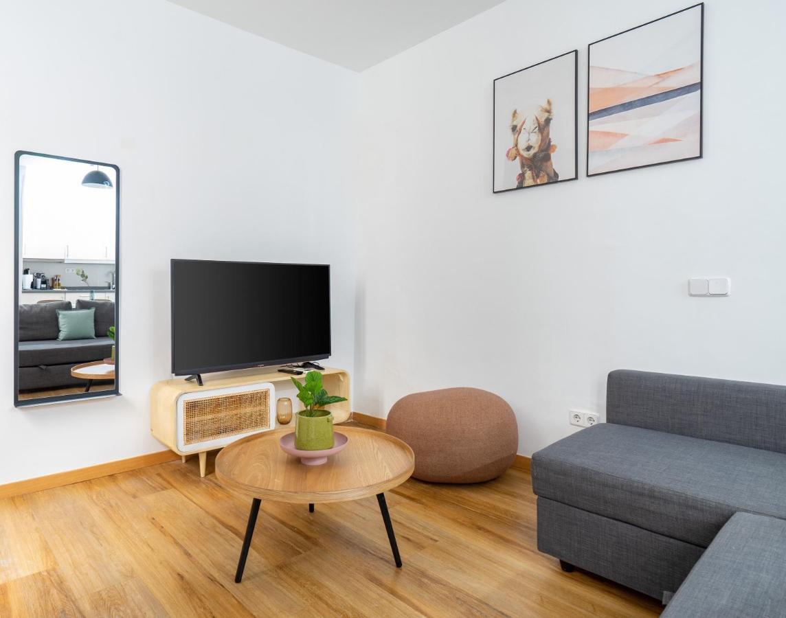 Limehome Madrid San Lorenzo Exterior photo